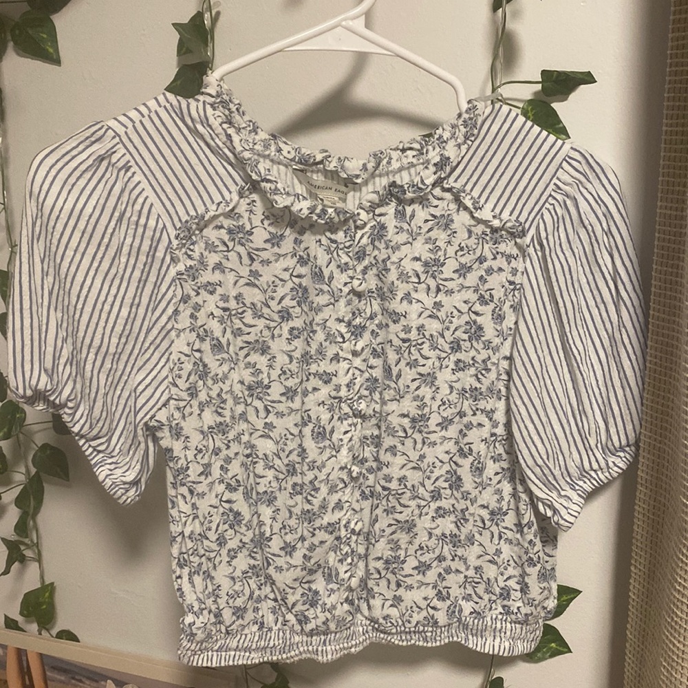 American Eagle short sleeve blouse (size small) - Picture 1 of 2